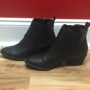 ⬛️◾️American Eagle boots◾️⬛️